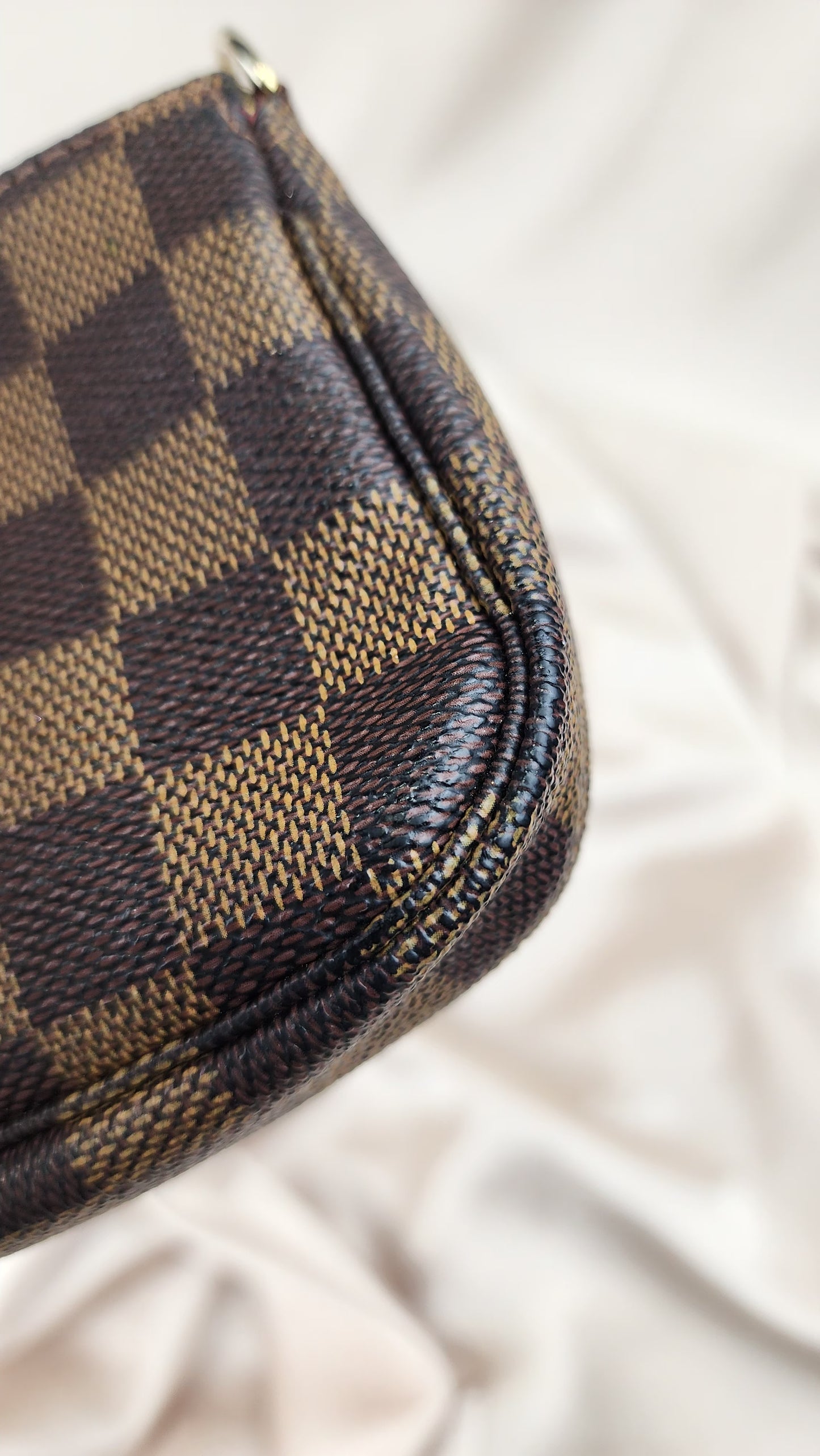 Louis Vuitton Damier Ebene Mini Pochette Accessoires Pouch - 1308