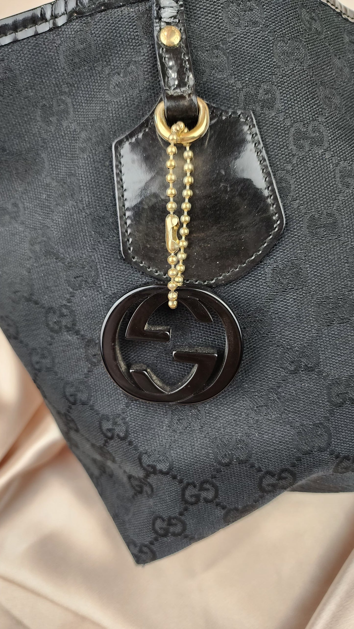 Gucci GG Black Canvas Small Charm Tote Bag - 1303