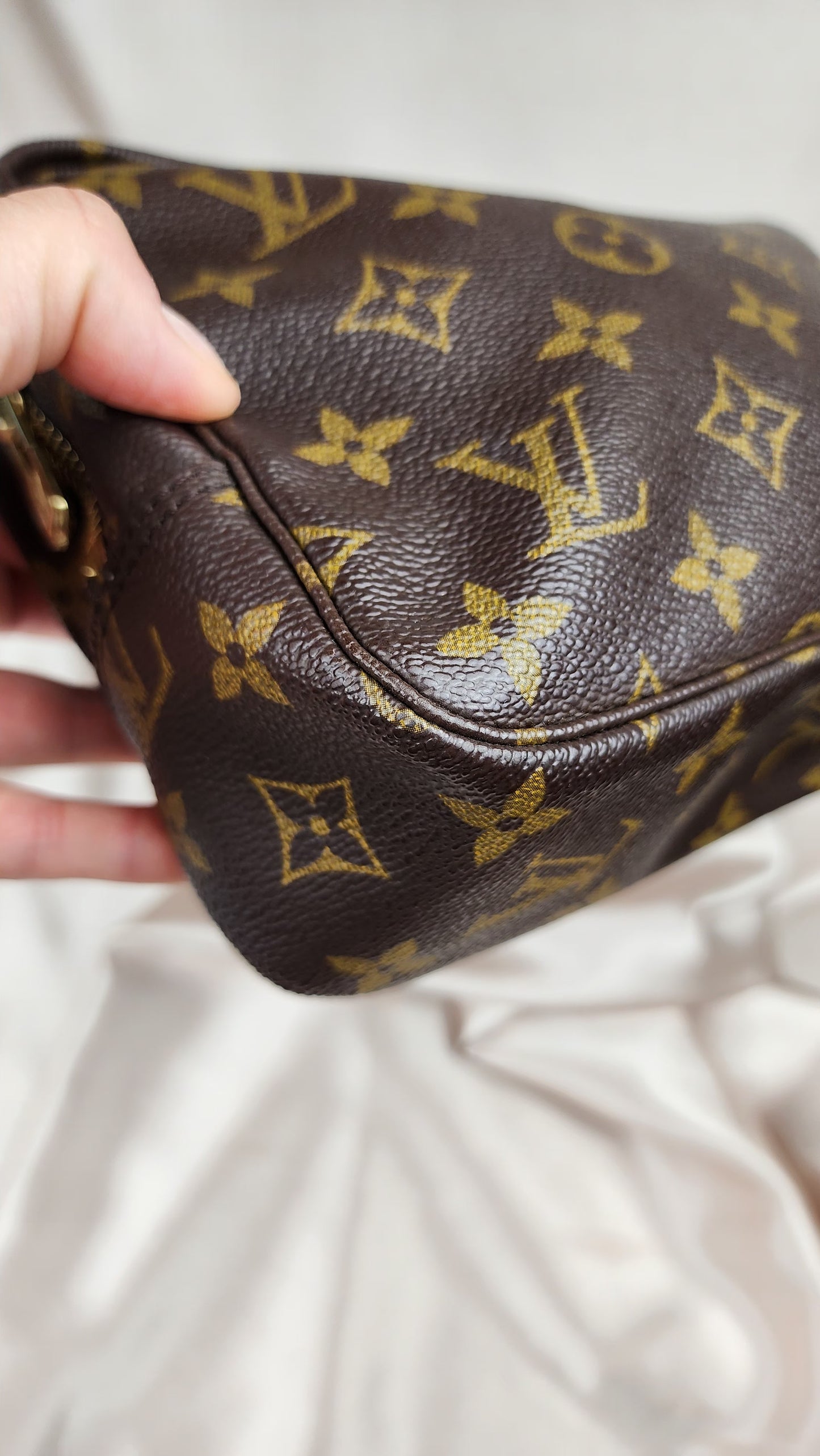 Louis Vuitton Monogram Trousse Toilette 23 - 1399