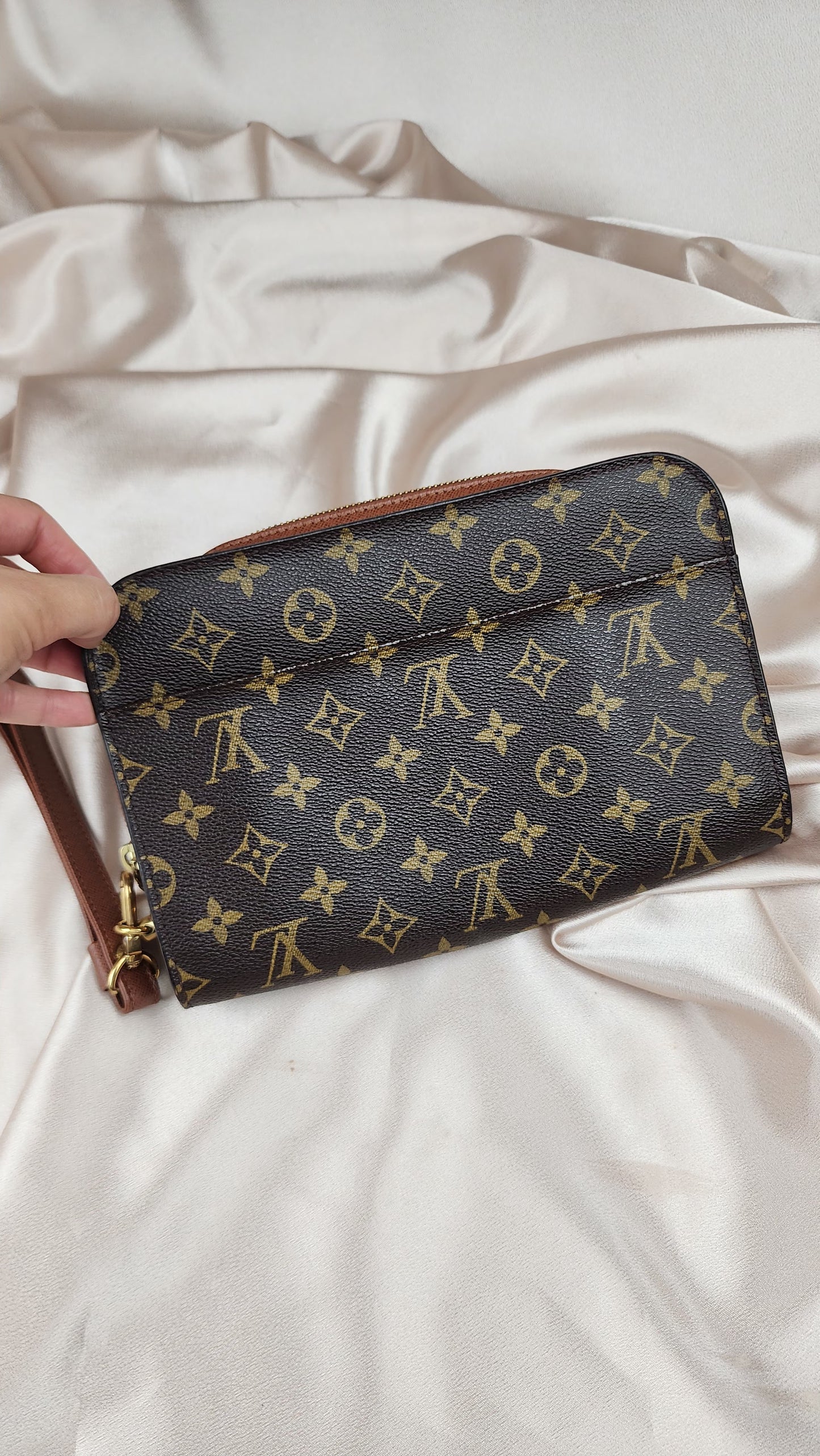 Louis Vuitton Monogram Orsay Clutch - 1345