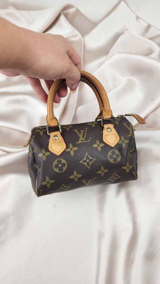 Louis Vuitton Monogram Mini Speedy Hand Bag - 1138