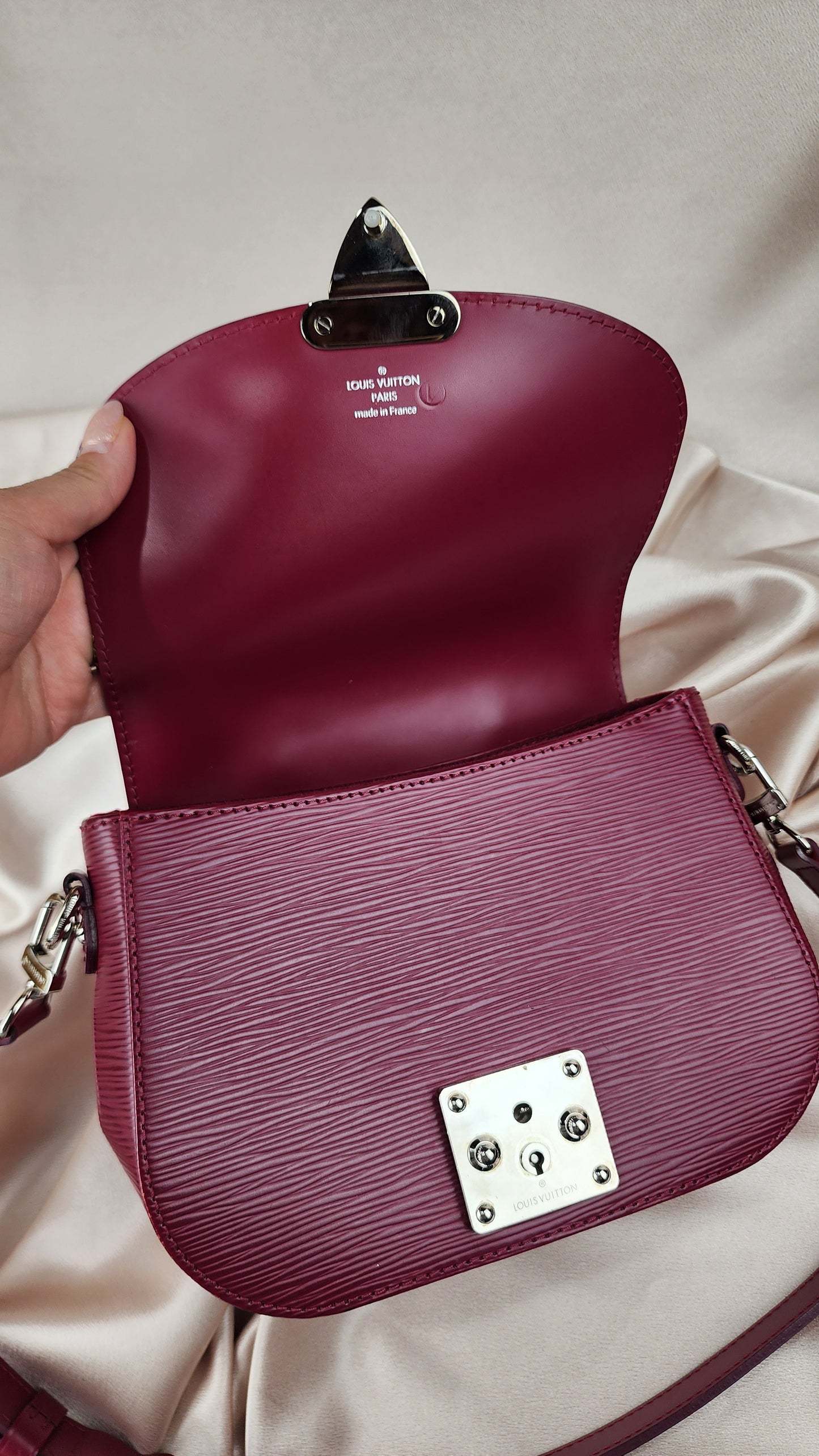 Louis Vuitton Pink/Burgandy Eden Shoulder Bag - 0654