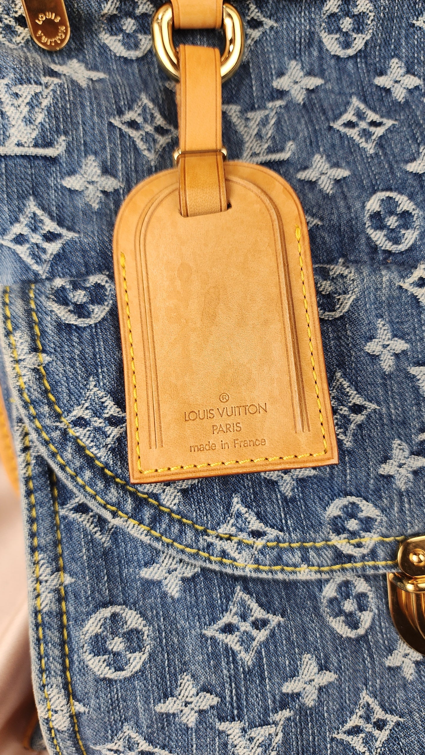 Louis Vuitton Denim Flat Shopping Tote - 0654