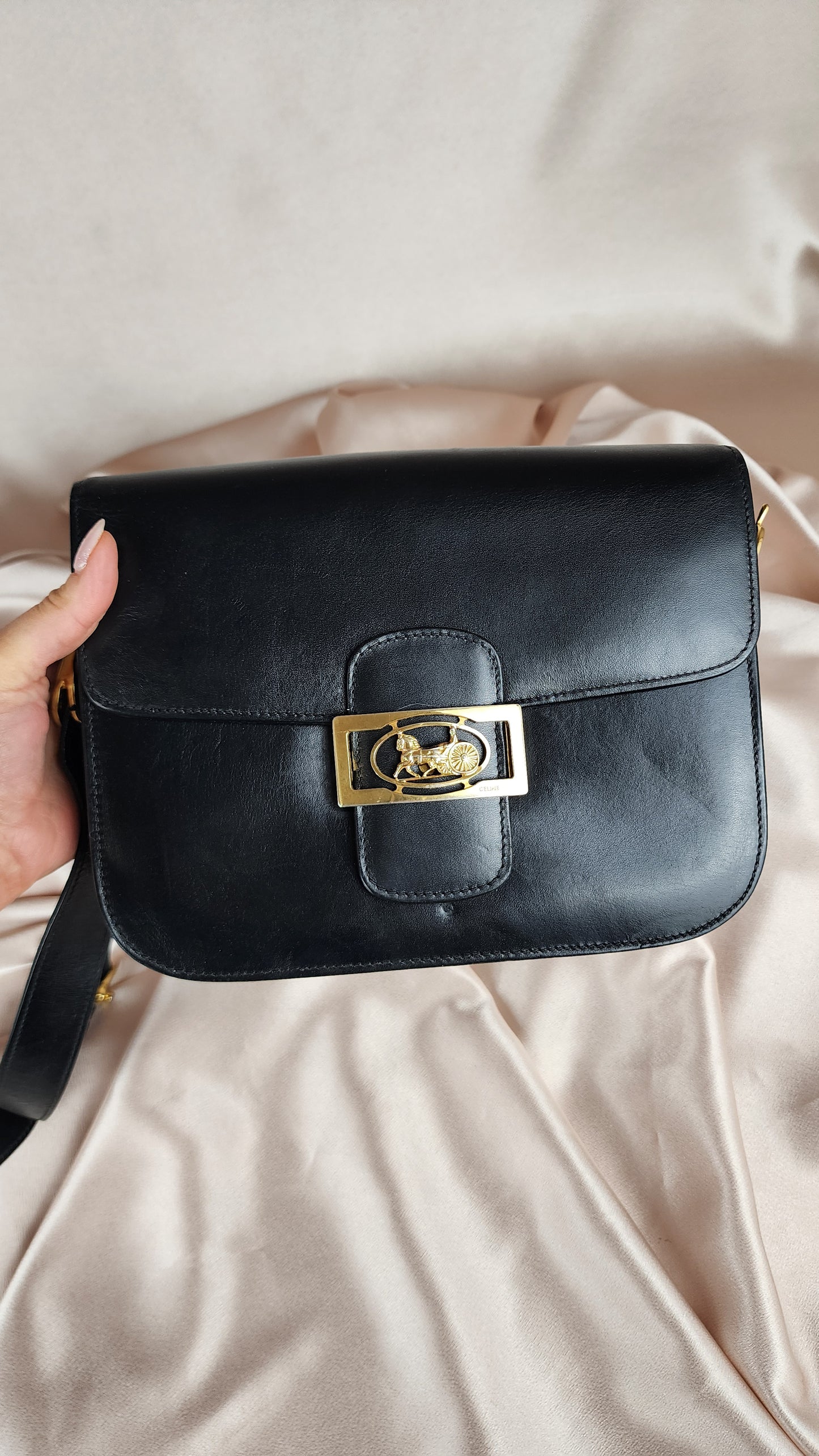 Celine Horse and Carriage Black Leather Shoulder Bag - 1440