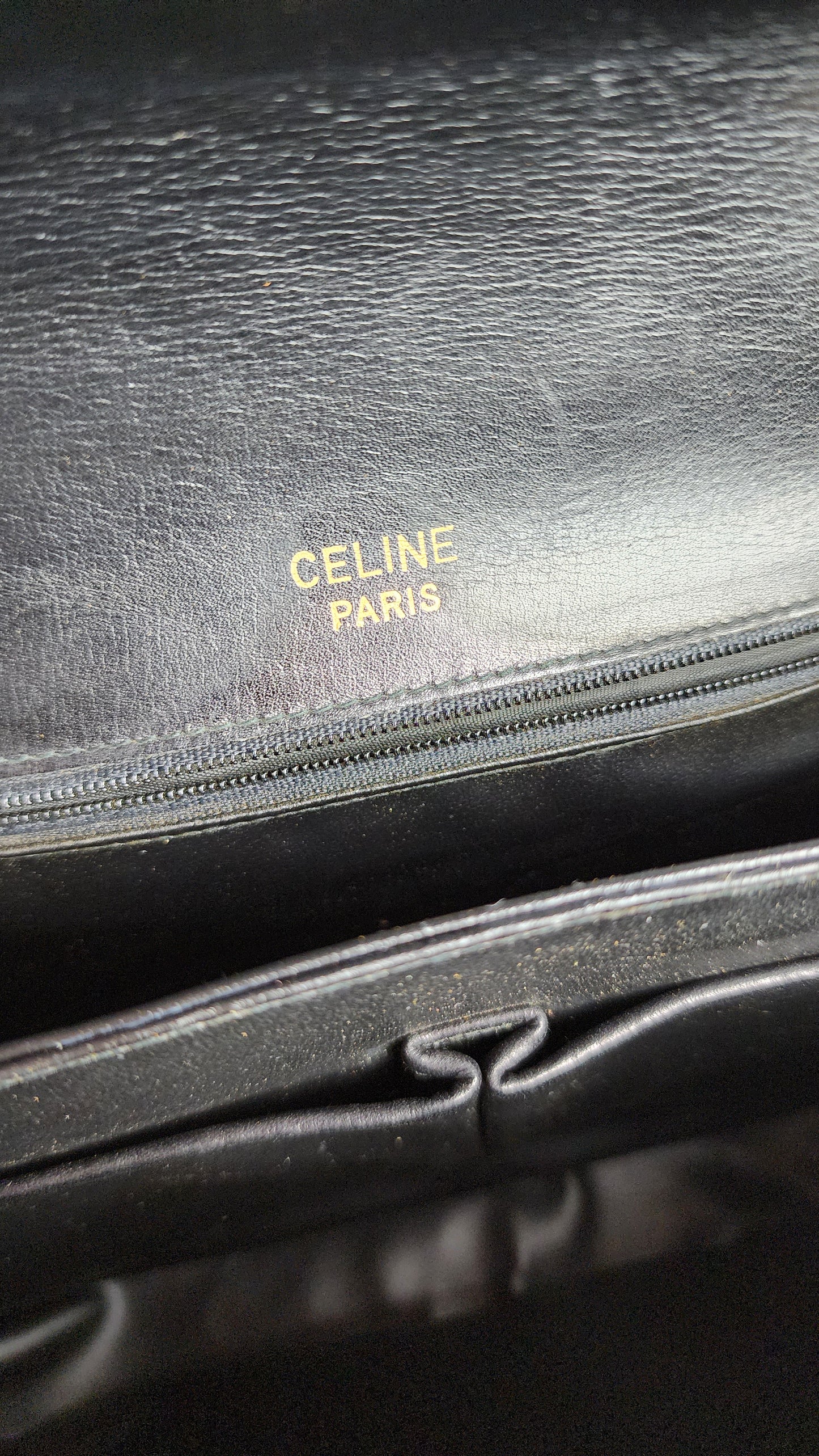 Celine Horse and Carriage Black Leather Shoulder Bag - 1440