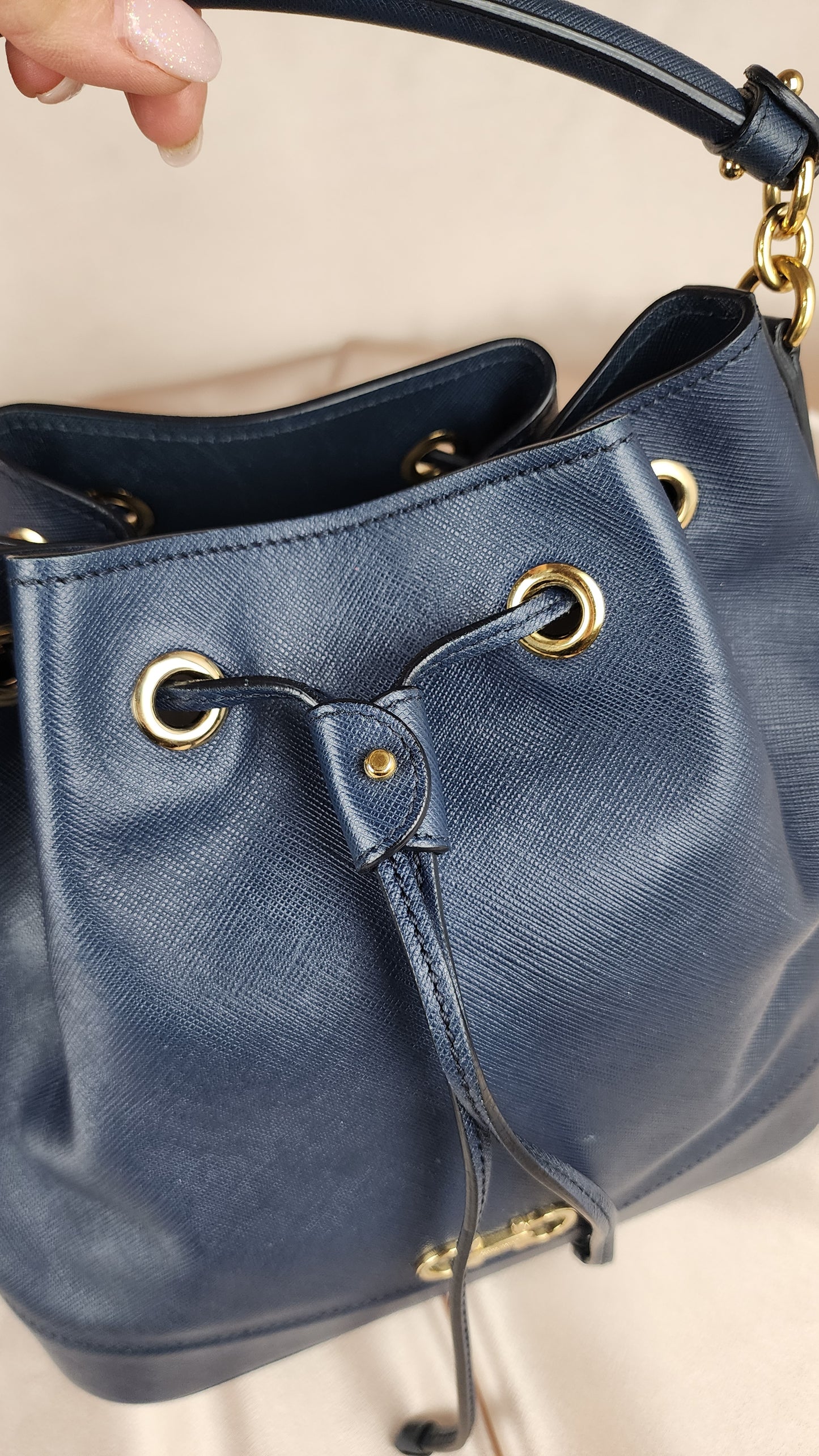 Salvatore Ferragamo Blue Leather Bucket Bag - 1565