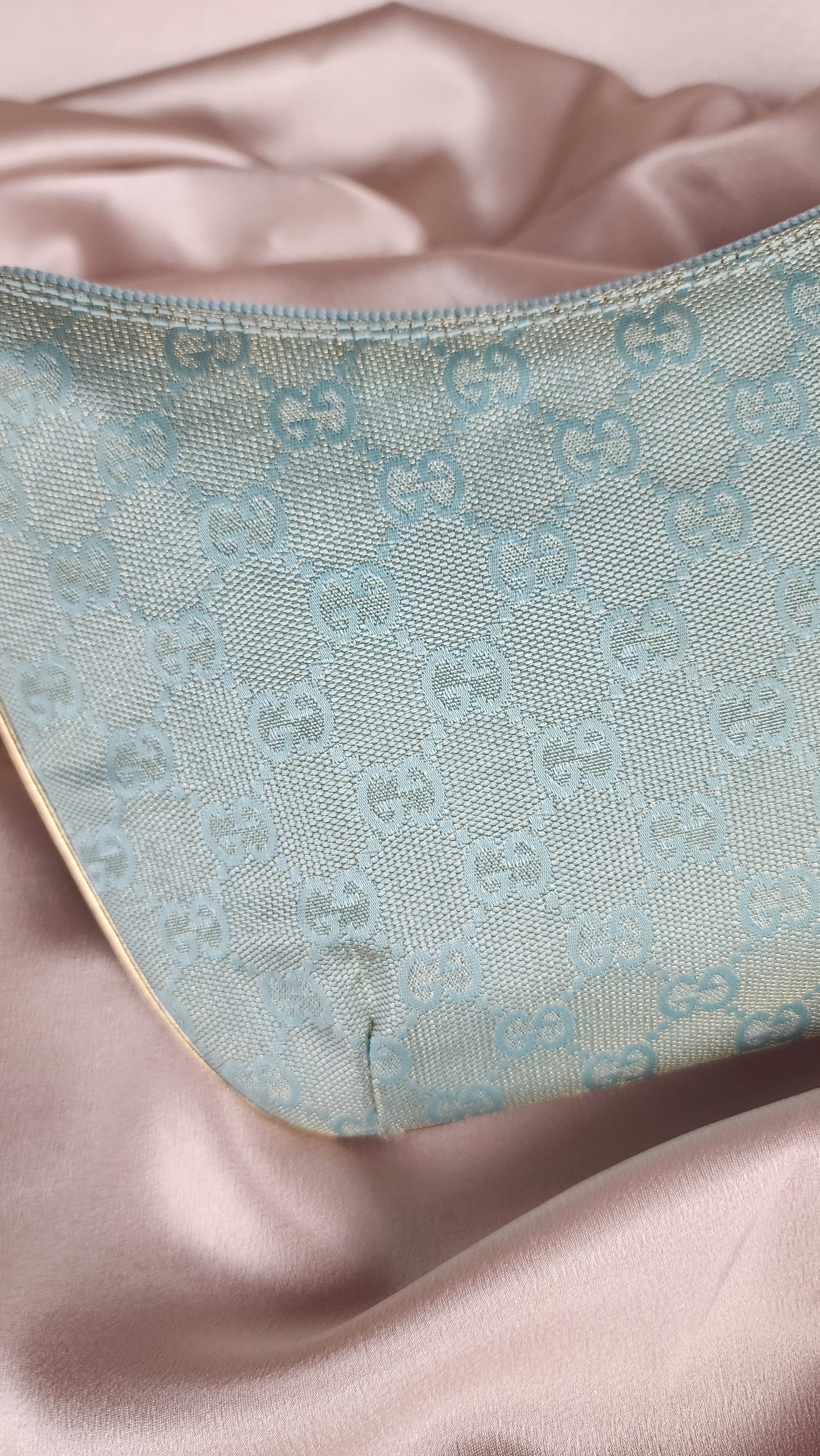 Gucci GG Canvas Blue and Gold Shoulder Bag - 1555