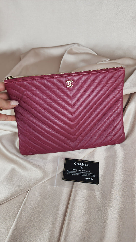 Chanel V Stitch Purple/Pink Clutch - G0516