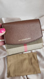 Burberry Nova Check compact wallet - 0687