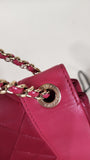 Chanel Pink Leather Chain Shoulder Bag - 2889
