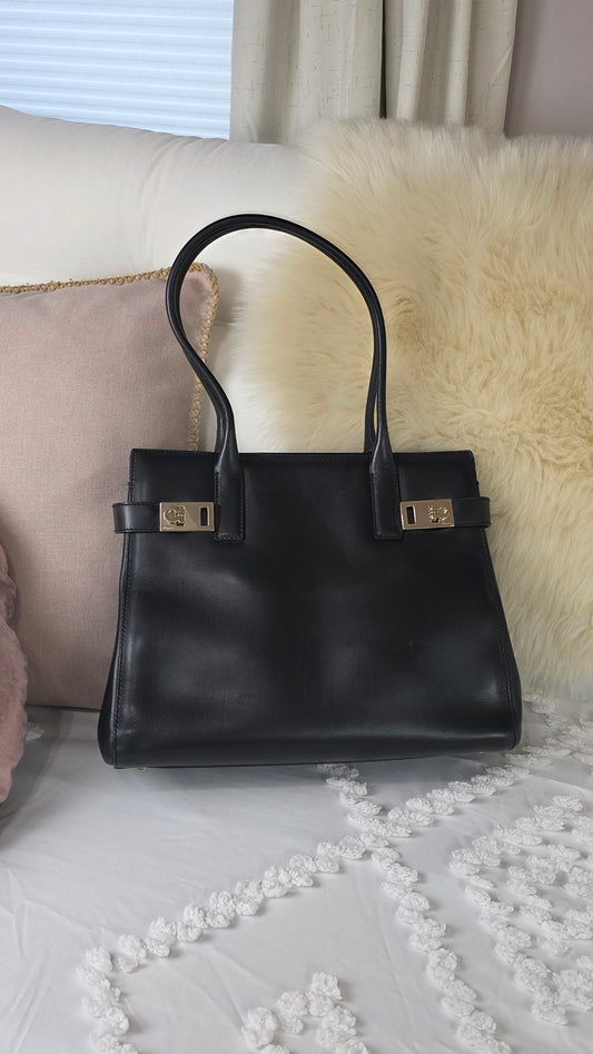 Salvatore Ferragamo Gancini Black Leather Shoulder Bag - 3093