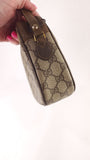 Gucci GG Supreme Sherry Line Clutch Bag - 3361