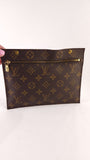 Louis Vuitton Monogram Randonnee GM Pouch - 3397