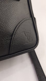 Louis Vuitton Black Leather Taiga Pouch - G0355