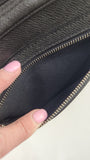 Louis Vuitton Black Leather Taiga Pouch - G0355