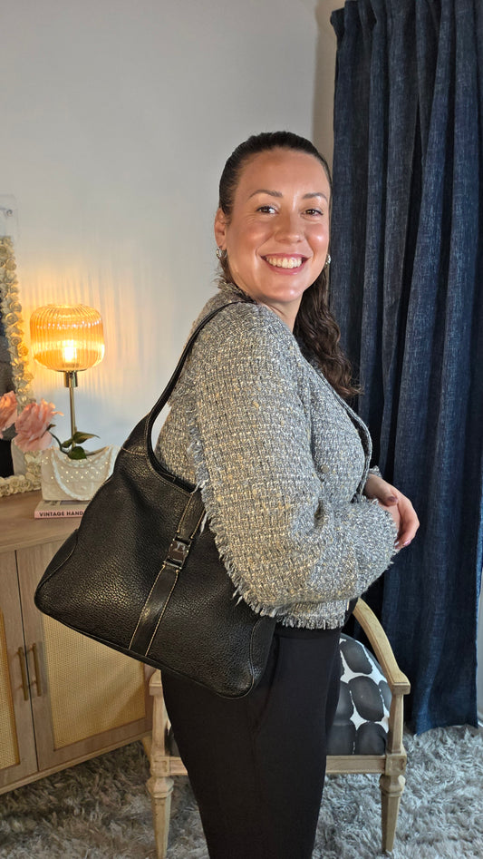 Salvatore Ferragamo Black Leather Shoulder Bag - 3372