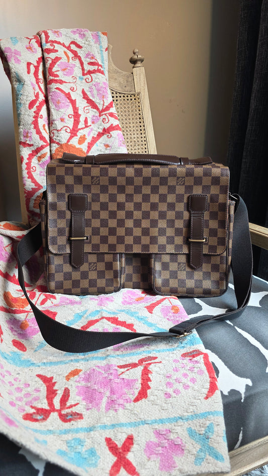 Louis Vuitton Damier Ebene Messenger Bag - G0401