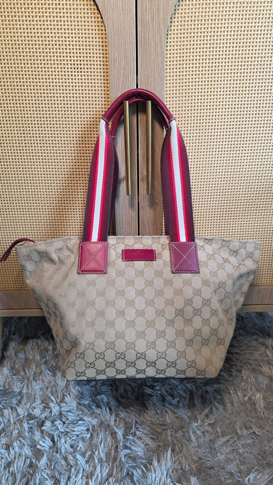 Gucci Beige GG Canvas Red Sherry Line Handbag - 3552