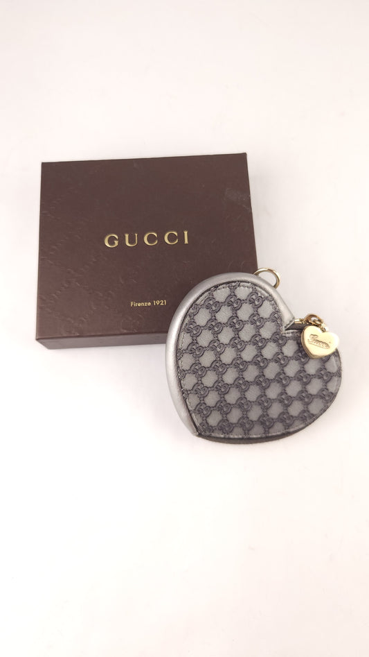 Gucci GG Silver Leather Heart Coin Purse - 3644