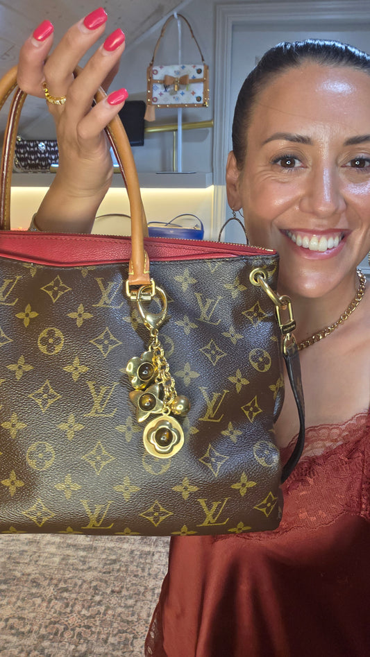 Louis Vuitton Bijoux Sac Tresor Gold Bag Charm - 3586