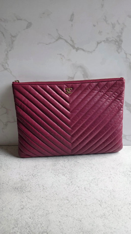Chanel V Stitch Purple/Pink Clutch - G0516