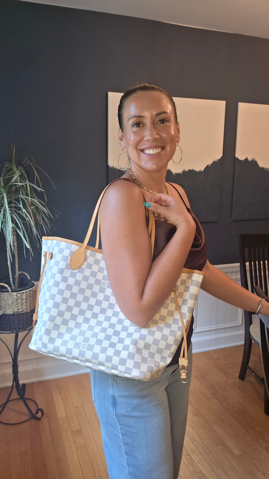 Louis Vuitton Damier Azur Neverfull MM Tote Bag - 3742