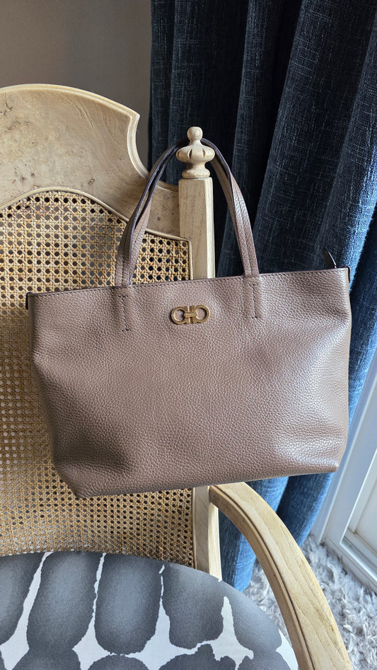 Salvatore Ferragamo Brown Leather Small Tote Bag - 3702