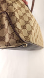 Gucci GG Supreme Web Sherry Line Shoulder Bag - 3811
