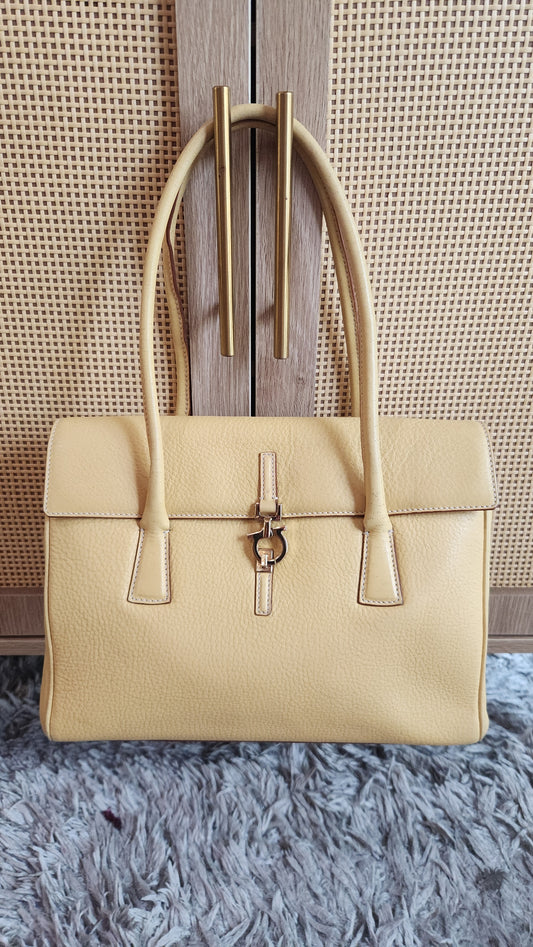 Salvatore Ferragamo Yellow Leather Handbag - R0165