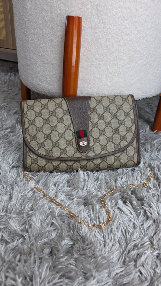 Gucci GG Supreme Sherry Line Clutch Bag - 3362
