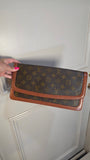 Louis Vuitton Monogram Pochette Dame GM Clutch - G0643