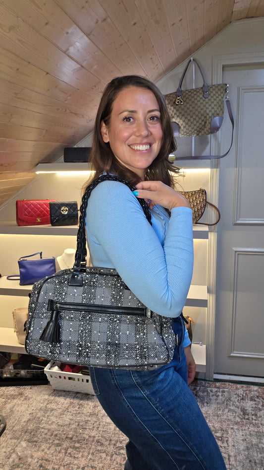 Salvatore Ferragamo Black/Grey Tweed Shoulder Bag - G0818